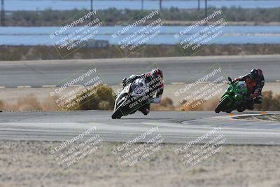 media/Nov-16-2025-Race Pace (Sun) [[8c5fa54630]]/Verified Riders/3-Turn 14 (1045am)/